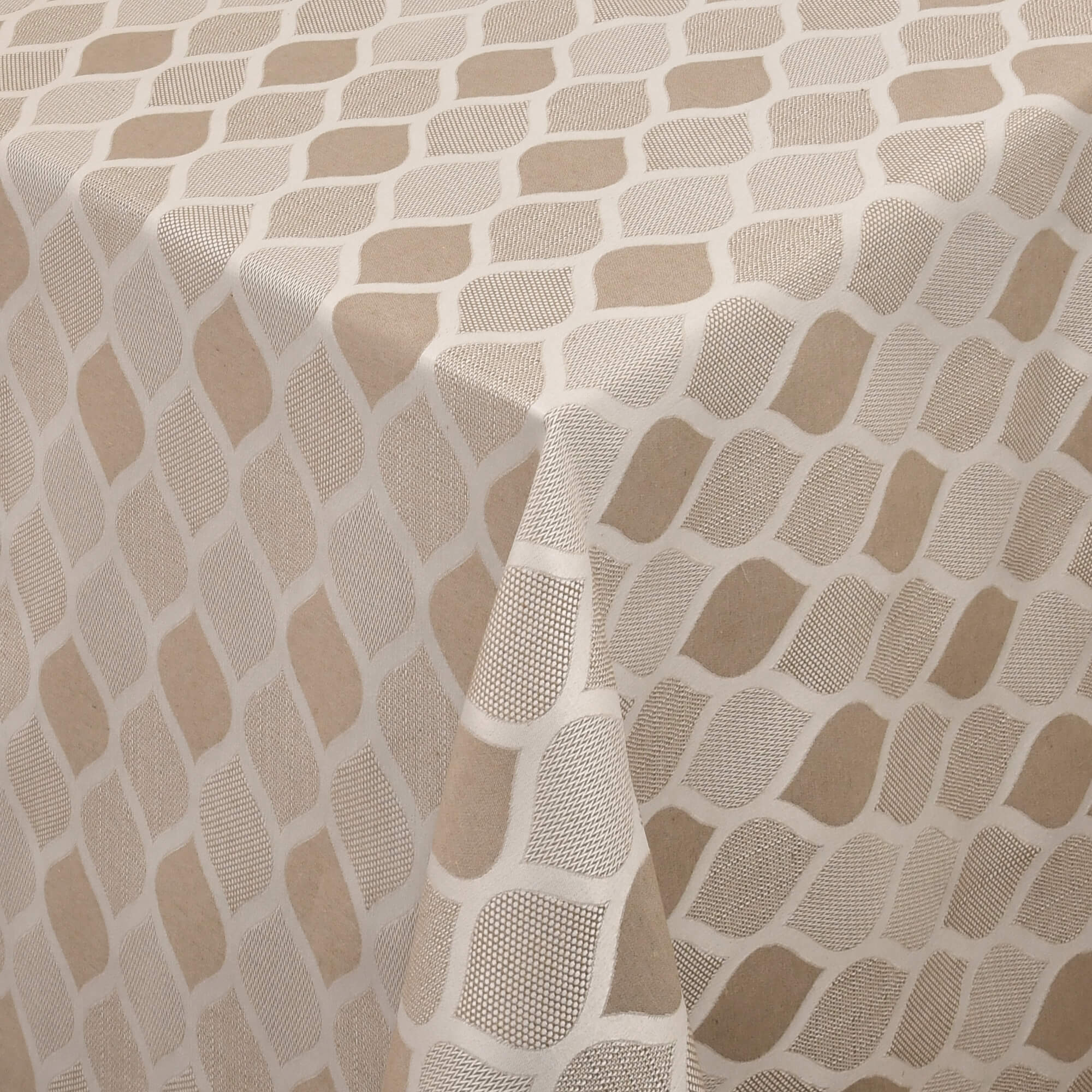 177715994 - Hell-Braun