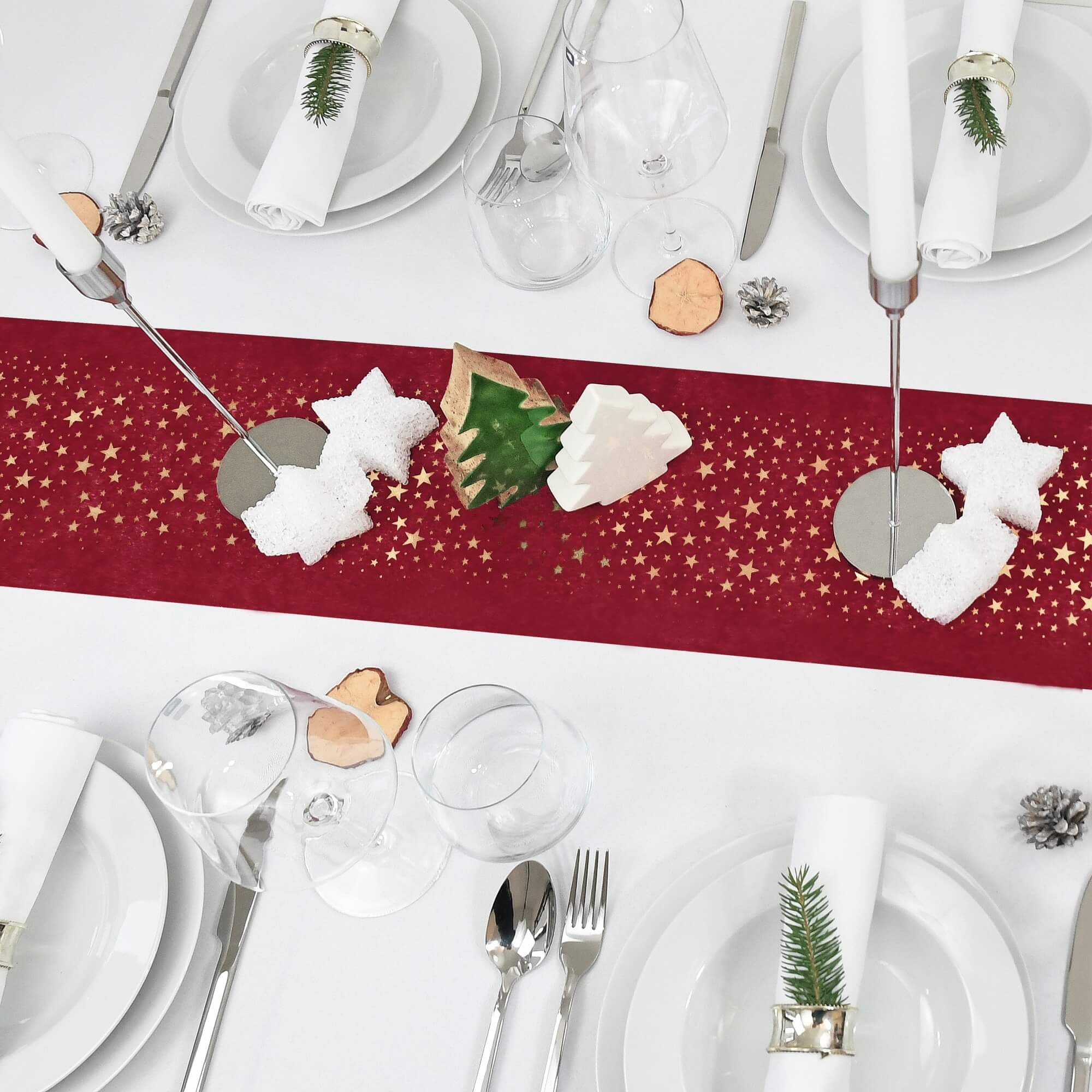 Tischläufer Vlies Rot 5 m – Goldene Sterne, 20 cm Breite, Festliche Weihnachtsdeko, Elegantes Tischband für Weihnachten & Events