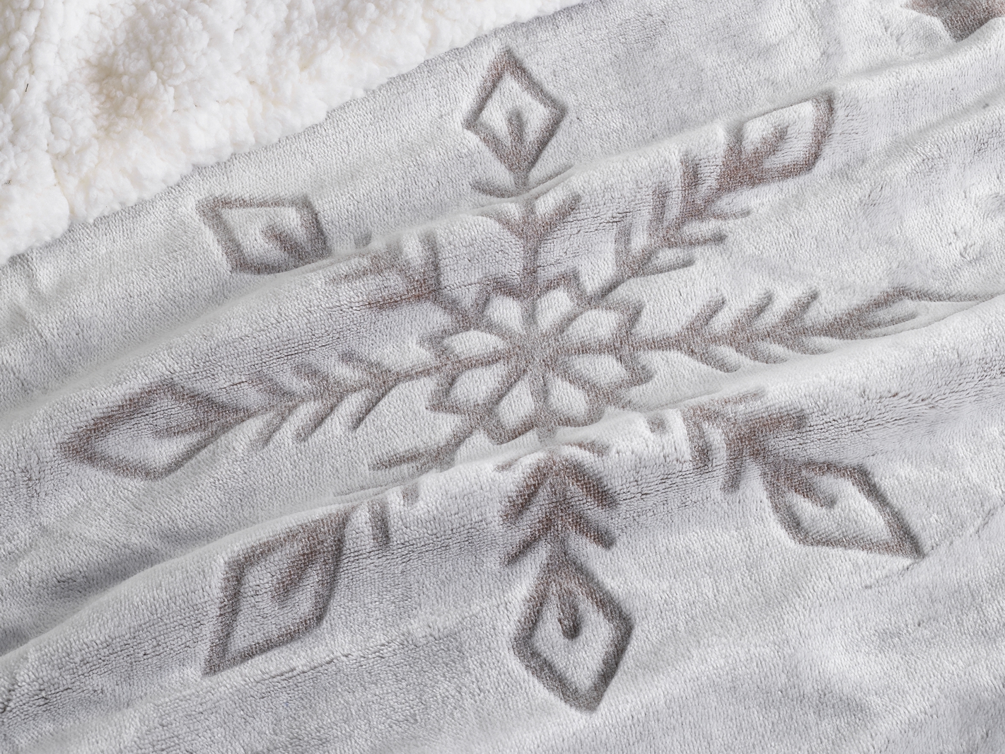 Kuscheldecke Cashmere/Sherpa Decke Snowflake 150x200 cm in Creme