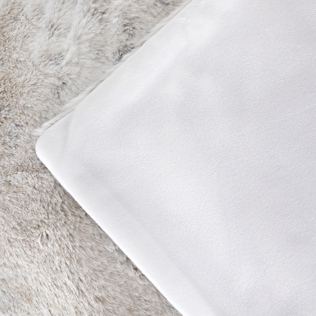 Kuscheldecke Rabbit/Mink Schneeleopard Decke 150x200 cm in Creme