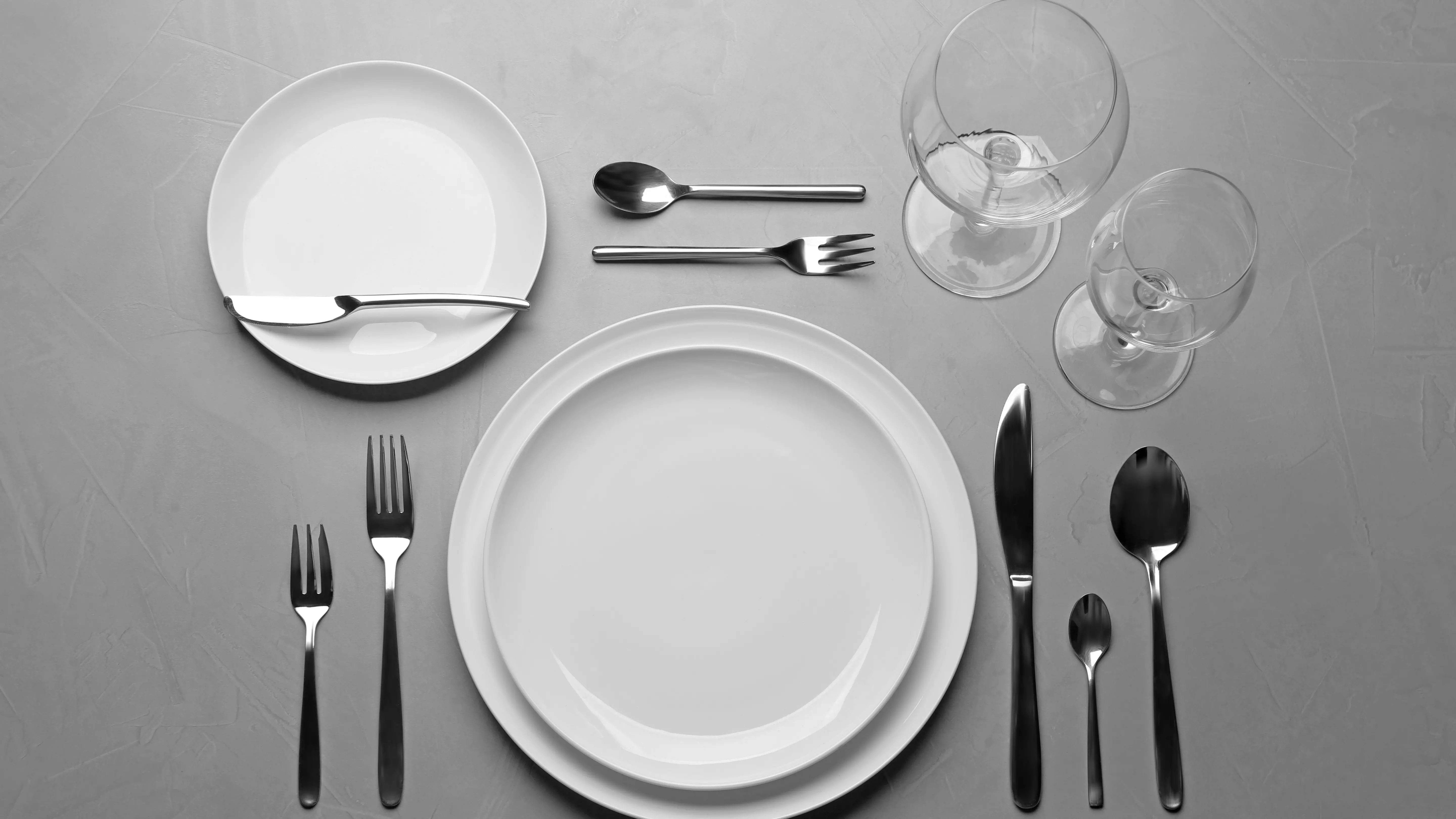 Den Tisch richtig und stilvoll decken besteck-eindecken